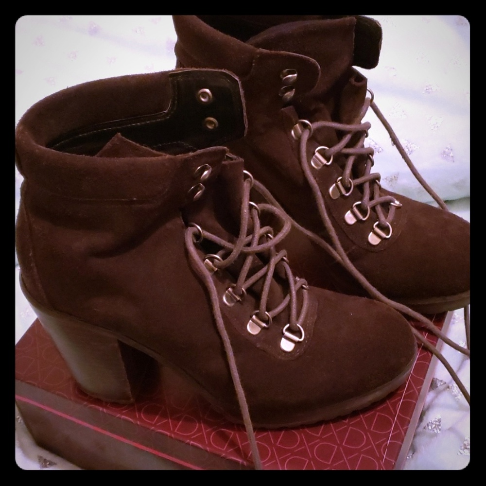 Brown heeled leather boots